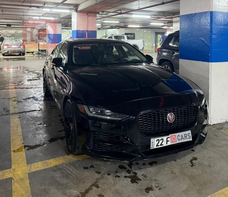جاگوار XE
